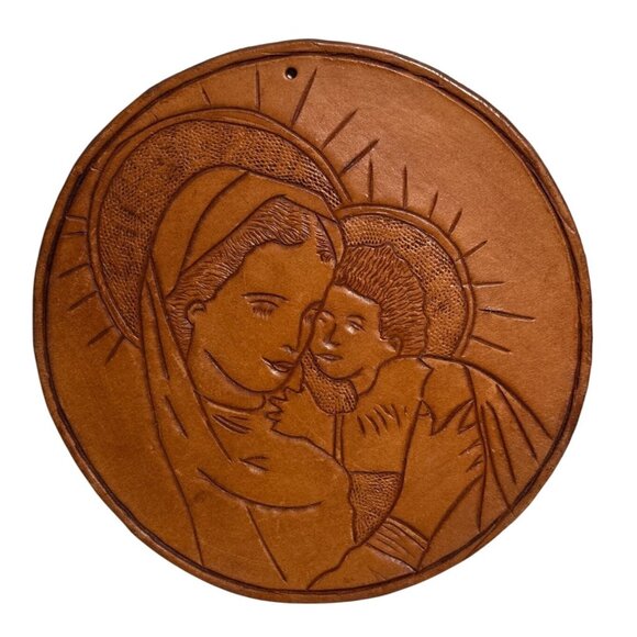 Mother Mary & Baby Jesus Embossed Leather Wall Hanging 6" - Picture 1 of 4